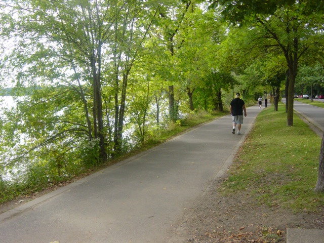 2004-09-11 09-29-36.JPG